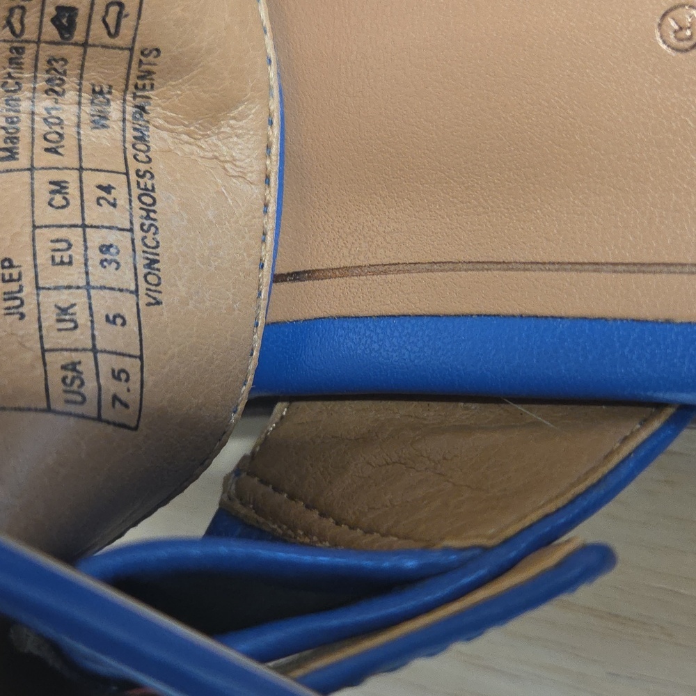 Vionic Arch Support Royal Blue Women's Julep Sandals Flipflops Leather 7.5W - Picture 6 of 9